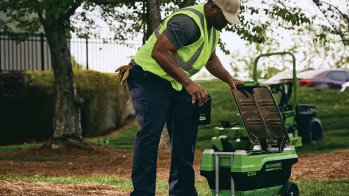 Зарядное устройство для 6 аккумуляторов Greenworks G82CT6 82V 2955107 — детальное фото
