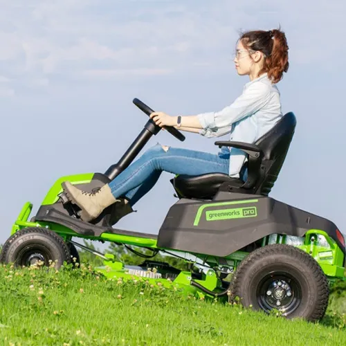 Газонокосилка с сиденьем Greenworks CrossoverT GC82LT107 82V 7404507 (107 см) бесщеточная аккумуляторная — детальное фото