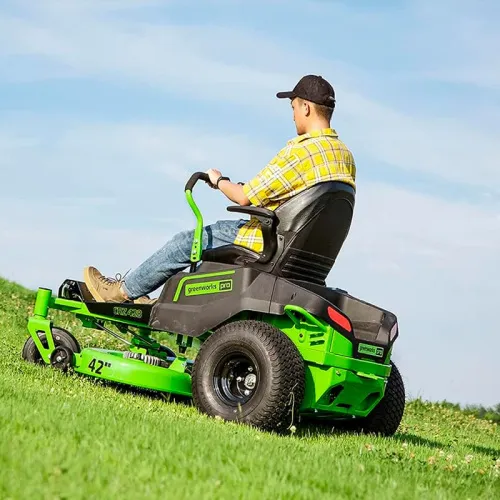 Газонокосилка с сиденьем Greenworks Zero Turn CrossoverT GC82ZT107 82V 7404107 (107 см) бесщеточная аккумуляторная — детальное фото